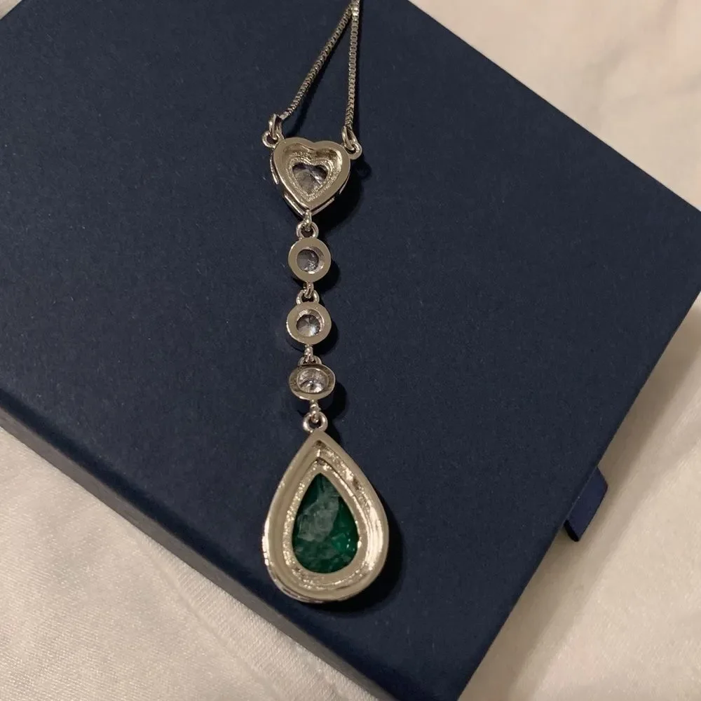 🌹Platinum Plated CZ Water Drop Pendant - Picture 7 of 8